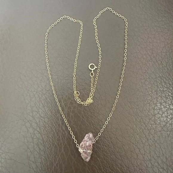 Jewelry - Vera Cruz Dainty Raw Amethyst Treasure